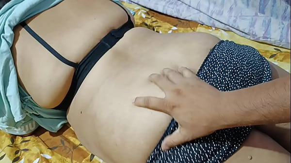Naughty Desi BhabiJiya get her Ass Massaged