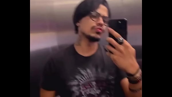 Nonton Quando Os Pensamentos Intrusivos Vencem thumbnail