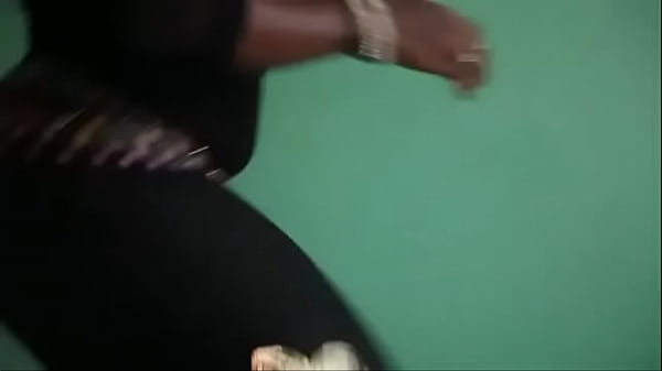 Play MP4 - LEUMBEUL VERSION 3D