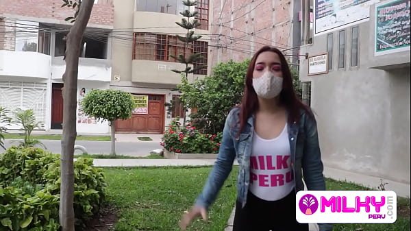 Play MP4 - Venezuelan's vagina gets wet when reading fans' comments