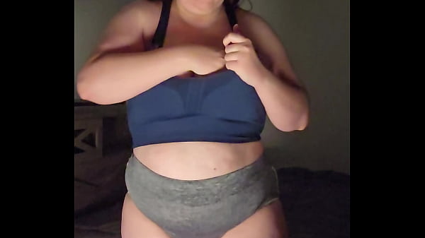 BBW Tits Overflow 3XL Sports Bras! 15 Min Curvy Try-On Tease and Jiggle (4K Portrait) 