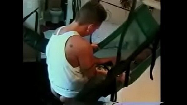 Play MP4 - Jasmine gets banged by white butch dyke