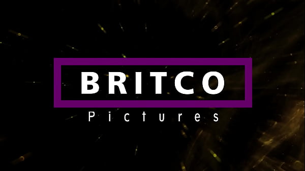 Nonton Blonde Brittany Andrews And Redhead Daisy Harper Share Pablo's Dick! thumbnail