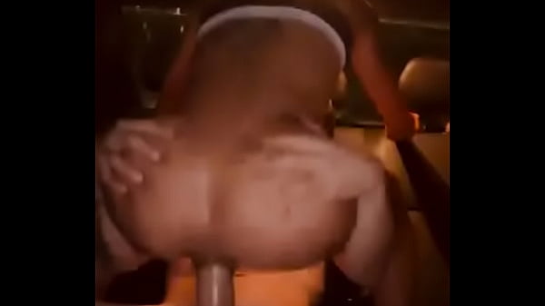 Play MP4 - she sit on it at ease