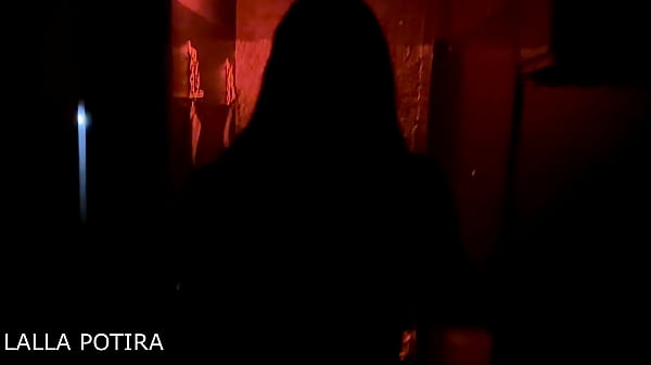 Nonton Neg&atilde;o Arrombou Minha Buceta Na Frente Do Corno Que S&oacute; Ficou Olhando. thumbnail