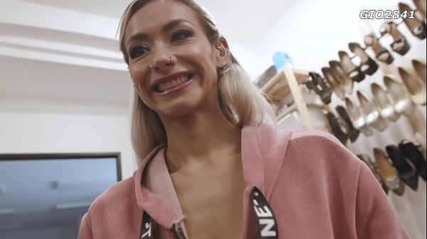 Play MP4 - Behind the pissing scenes &num;203 Wet&comma; Veronica Leal & Eden Ivy&period; More info in description&period;