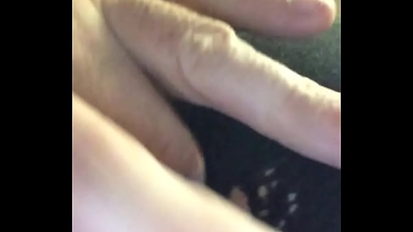 Tight Yoga Pants Ripped thumbnail