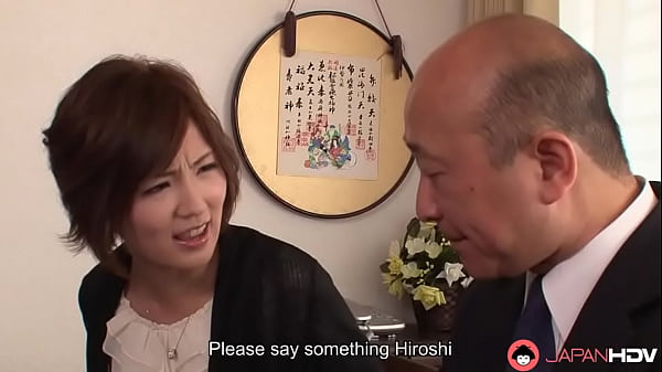 Play MP4 - Kaede Oshiro has to repay her husband&rsquo;s debt