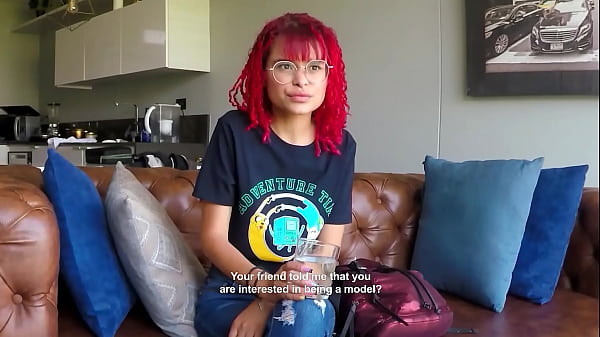 Nonton Amateur 18yo Redhead Latina Sloppy Head On Massive Cock Gets Messy Fast thumbnail