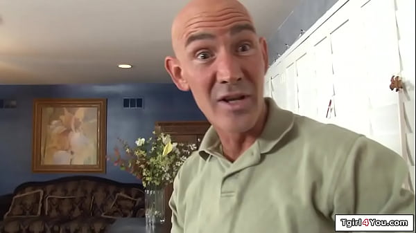 Play MP4 - Tgirl4You&period;com - TS cheerleader Johanna B anal fucks a guy