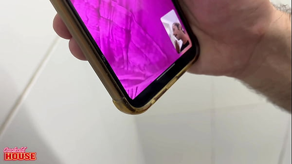 Bbw Novinha Esperou O Marido Sair De Casa E Convidou 2 Amigos Pra Trepar thumbnail