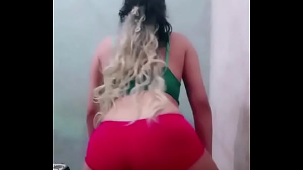 Gata gostosa