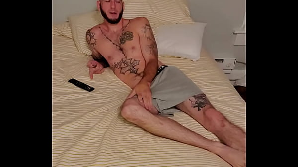 Nonton Behind The Scenes thumbnail