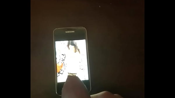 对着美女照片撸#3