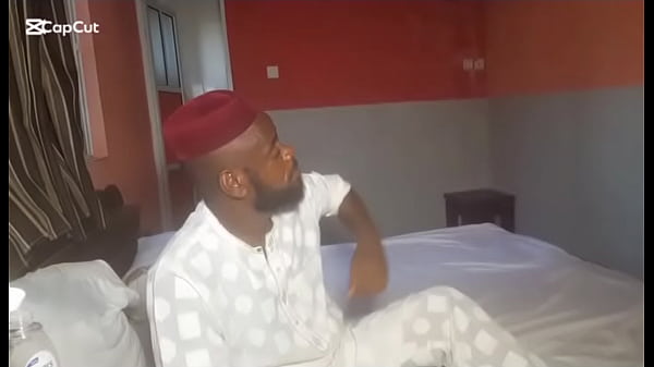 Nonton Chief Was Late For Meeting thumbnail