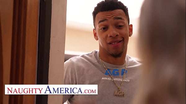 Play MP4 - Ella Reese takes a big black cock to stop her boyfriend from being bullied