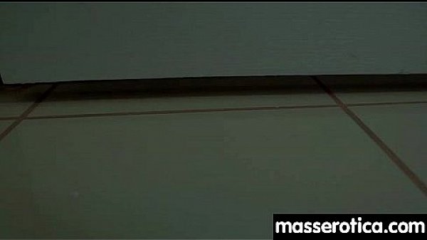 Nonton Sensual Lesbian Massage Leads To Orgasm 14 thumbnail