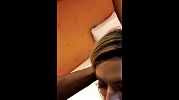 Two stars at work skills bianca demarchi & clarkes boutaine 