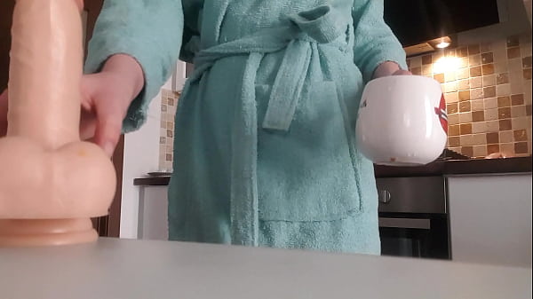 Play MP4 - Petite brunette teen girl undressing and teasing and masturbating pussy in the kitchen on the chair