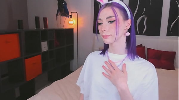 Lets flip a coin heads your mine tails i&rsquo;m yours 