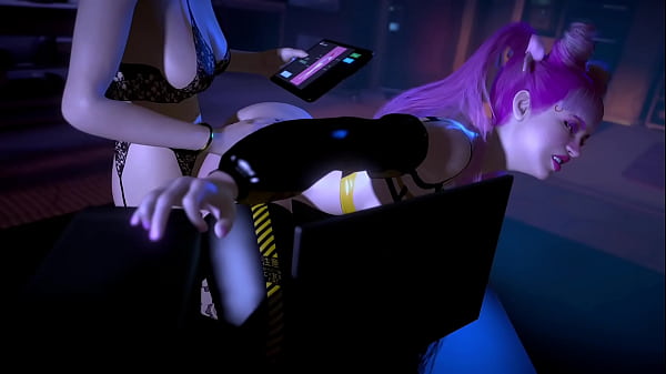 Domineering shemale Meredith Stout rudely fucks tentative sexdoll model 