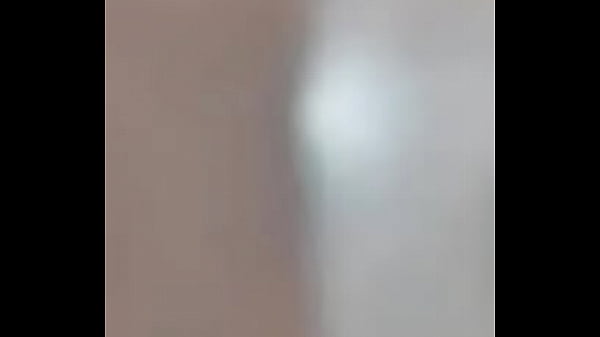 Nonton Edurne Impresionante Vestido Cuero thumbnail