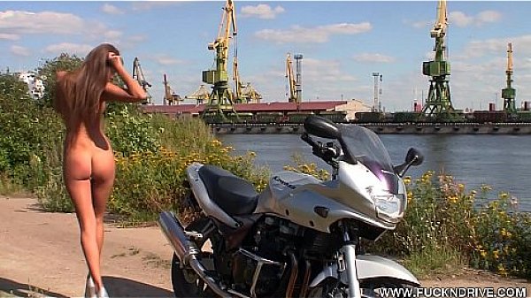 FUCKNDRIVE.COM: Horny Stunner On A Hot Bike 