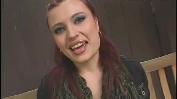 Nonton Amateur Redhead Getting Plowed thumbnail