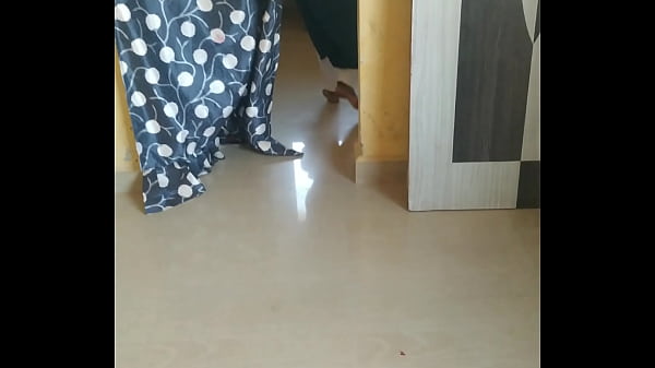 Play MP4 - Fucking a big ass Desi mother in law