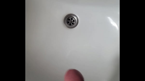 Play MP4 - Jerking on mila Milan