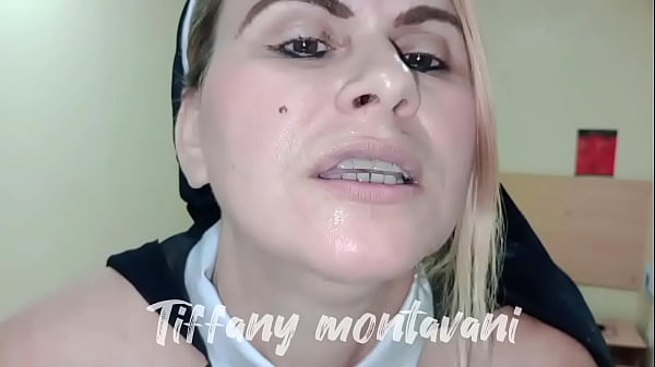 TIFFANY MONTAVANI VIROU FREIRASAFADA_BATENDO_SIRIRICACOM VELA NO CU_PREVIA