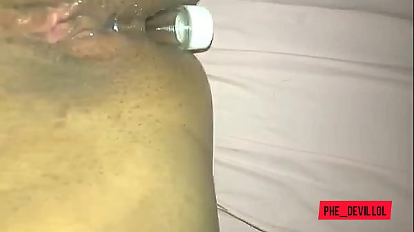 Nonton Del&iacute;cia Toda Molhada thumbnail