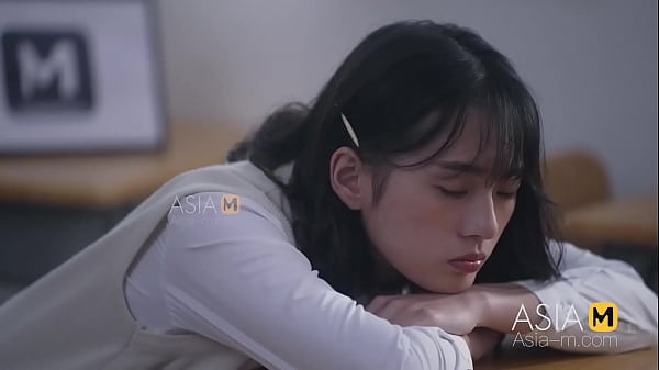 Shy Love In School-MD-0237 