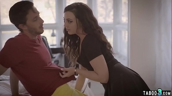 Play MP4 - Teen and BFF trick mean into fucking his stepsister