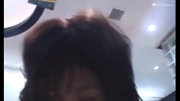 山东情侣自拍_白嫩女生卖力 气质