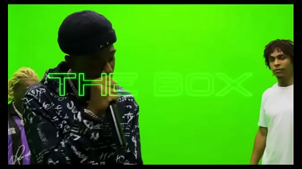 Nonton Mina Mamando Na Cantina Da Escola thumbnail