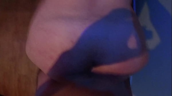 Troca de casal com a BBW acabou com o cuzinho gozadinho 