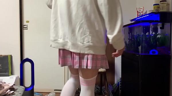 女装まゆの電マでアナニー thumbnail