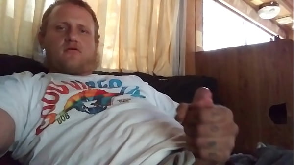 Play MP4 - Jacking off