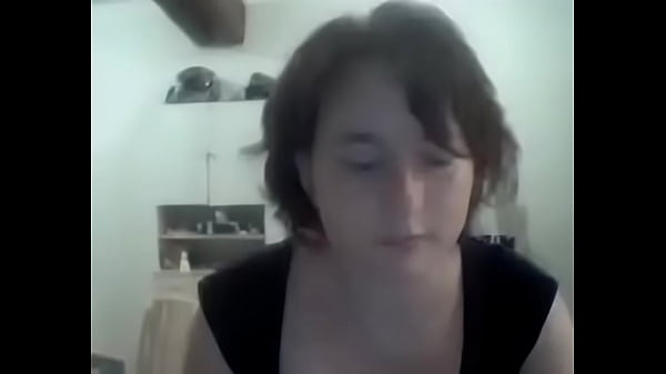 you wanna see my tits ? 