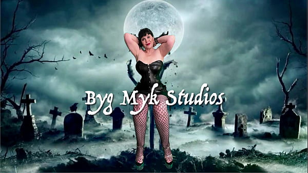 Nonton Sexy, Horny Old Slut Gets Warmed Up For Fucking thumbnail