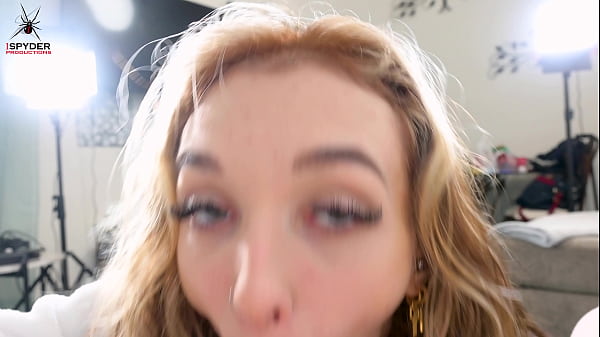 Breezy bri blows as we get warmed up 