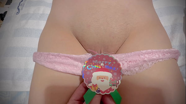 Christmas present A_virgin pussy to_show forthe first time