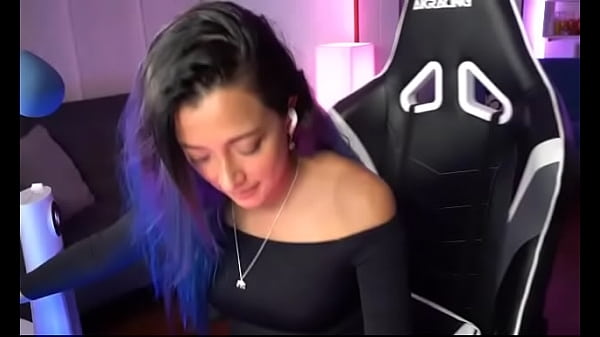 Tiny panther y su streaming seductor 