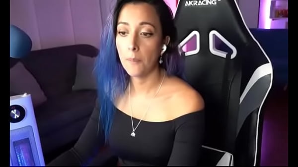 Tiny panther y su streaming seductor