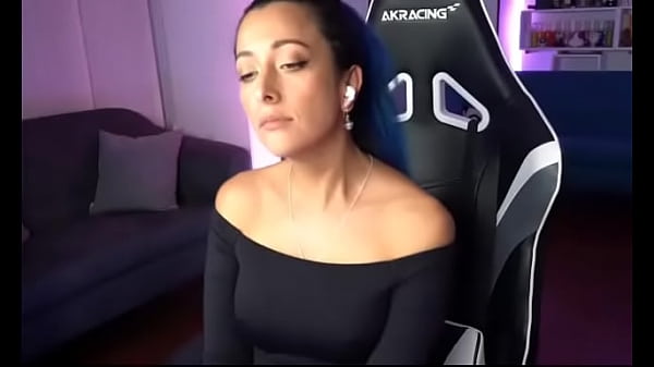 Tiny panther y su streaming seductor 