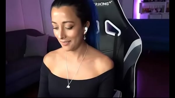 Tiny panther y su streaming seductor