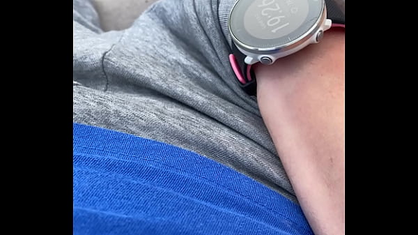 Nonton Poser Sur La Terrasse Bisous Mes Amours thumbnail