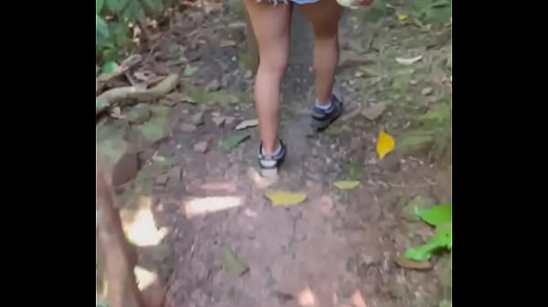 Nonton Tomando Semen De Desconocido En La Selva Peruana - Parte 1/4 thumbnail