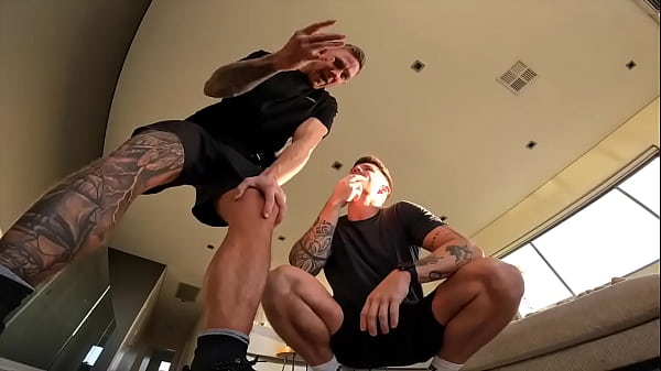 Conversation with GiantandTiny coming up soon on the live podcast in Twitter spaces! Join in. 11/27/23 at 5:30pm ET 